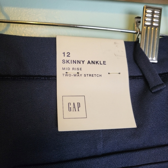 NWT Gap Skinny Ankle Navy Velvet Trim Split Ankle Pants - Picture 8 of 14